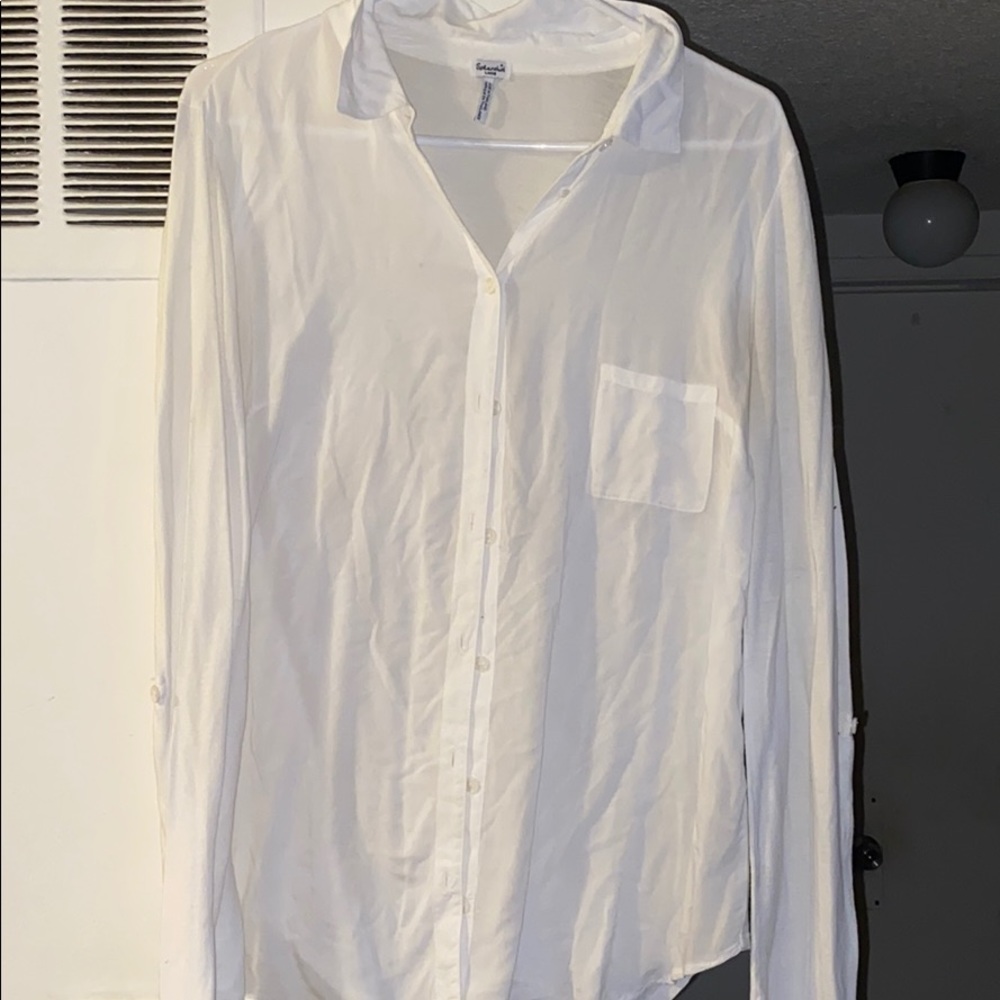 A while woman’s button done shirt